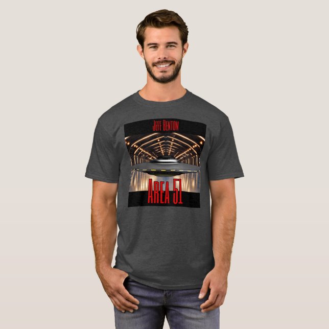 AREA 51 FLÄKT-KAPAD T-SHIRT (Hel framsida)