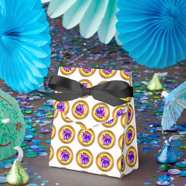 Åren 21 mars till 20 april presentaskar (Part)