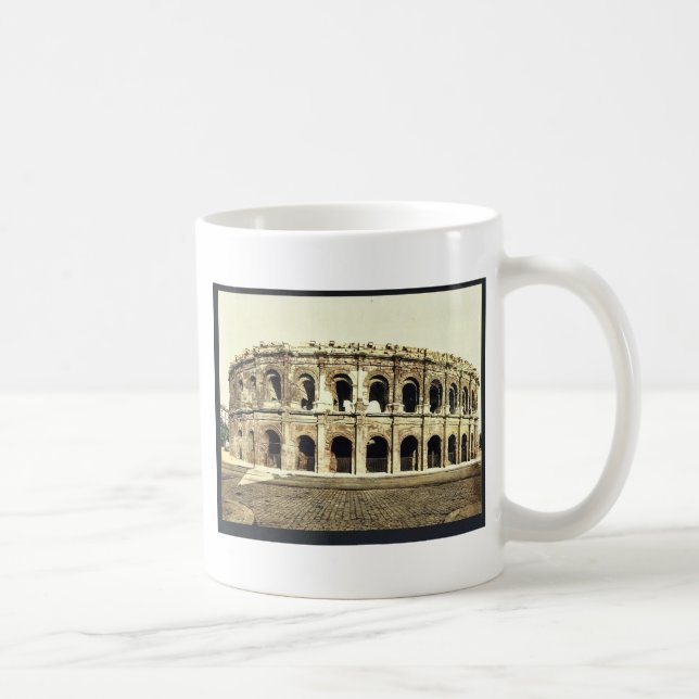 Arenaen som är yttre, Nimes, frankrikevintage Kaffemugg (Höger)