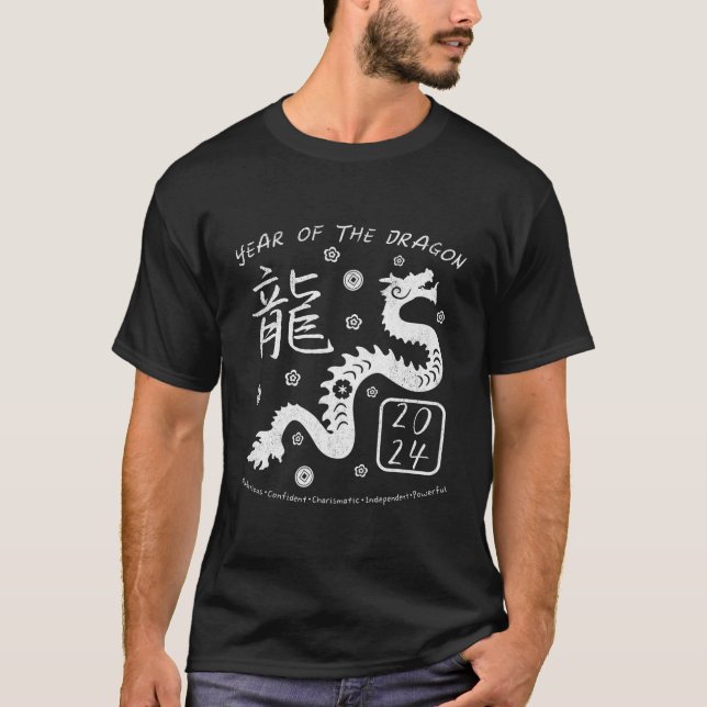 Året Dragon - Chinese Zodiac, nyår 2024 T Shirt (Framsida)