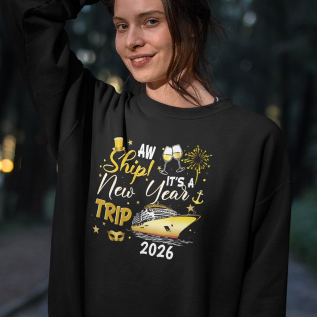 Årets nya Frakt för kryssningsåret Guld Anpassning T Shirt (Skapare uppladdad)