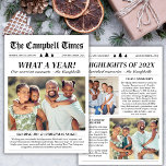 Årets nyhetsbrev - julfoto i Granska familjen Julkort<br><div class="desc">Vilket årligt nyhetsbrev - 3 Helgdagskort för nyhetsbrev om fotofamilj. Fira de stunder som har definierat ditt år med den här roligten och det unika 3-fotojulkortet. Med en tidningsinspirerad design är det perfekten att lyfta fram milstolpar, berättelser och minnen. Anpassa varje avsnitt med din egen bilder och text för en...</div>