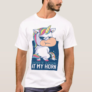 Arg Unicorn-peppar roliga regnbåge i färgen pipe T Shirt