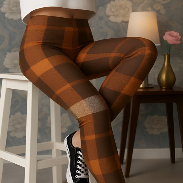 Aria Grace Autumn Hearth Mysig Rutmönster Eld Leggings (Pose 4 – Seated Confidence on the Stool)