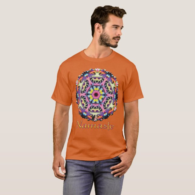 Ariel Namaste Kalejdoskop T-Shirt (Hel framsida)