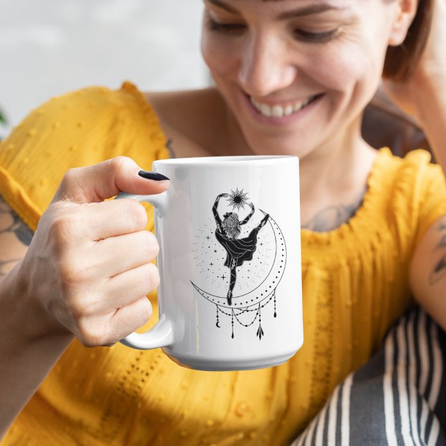 Aries Dancing Girl 15oz Black Rim Mugg (Skapare uppladdad)