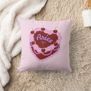 Aries Zodiac Pastel Heart Birthday Cake Kudde