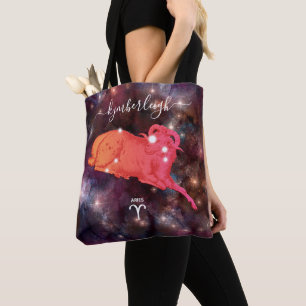 Aries Zodiac Sign Cosmic Monogram Namn Red Brown Tygkasse