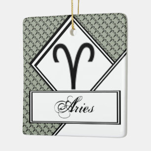 Aries Zodiac Symbol Standard av Kenneth Yoncich Julgransprydnad Keramik