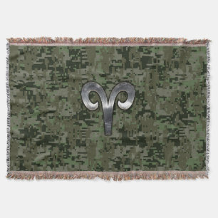 Aries Zodiac-tecken på Woodland Stil Digital Camo Mysfilt