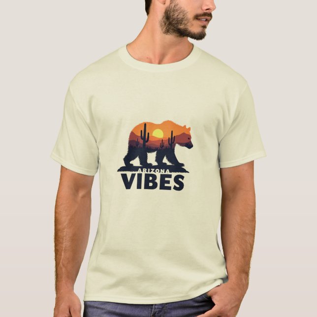 Arizona Forest Vibes - Bear in Forest Scene T Shirt (Framsida)