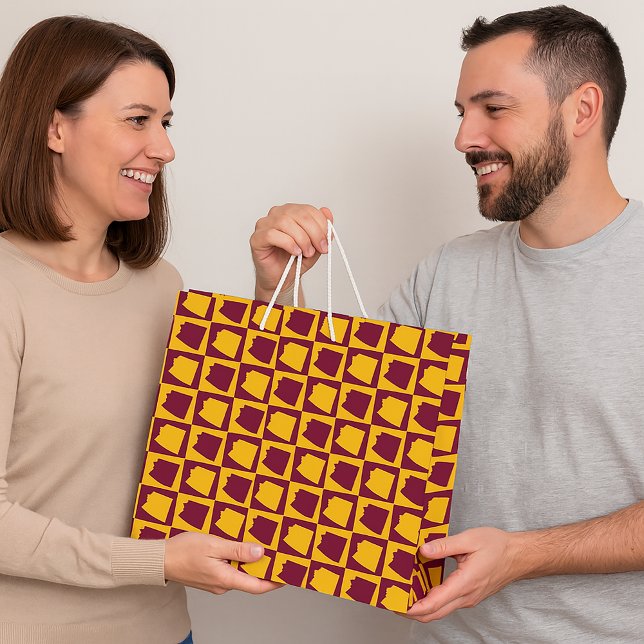 Arizona Maroon och Guld Rutigt Mönster (A gift bag with a pattern featuring the US state of Arizona in maroon and gold.)