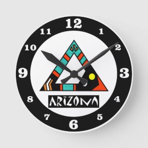 Arizona Pyramid numrerad Rund Klocka