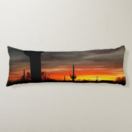 Arizona Sunset Sonoran Desert with Saguaro Cactus Kroppskudde