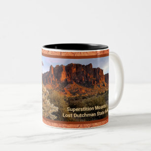 Arizona Superstition Mountain Cactus Terracotta Två-Tonad Mugg