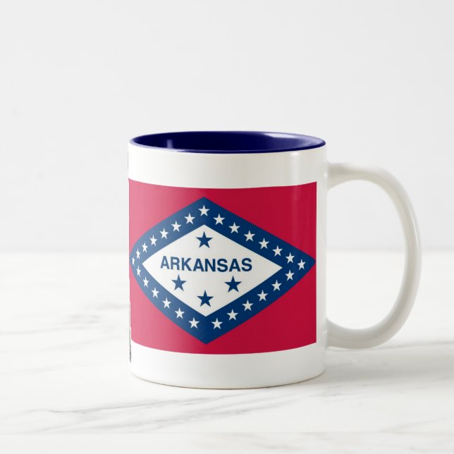 Arkansas karta och statlig flagga Två-Tonad mugg (Höger)