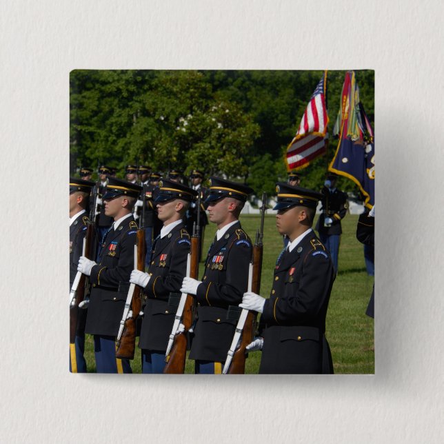 Arlington National Cemetery, Arlington, Knapp (Framsida)