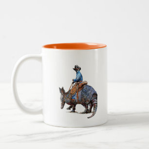 Armadillo Cowboy eller Bronkodillo Två-Tonad Mugg
