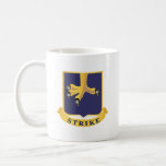 Armé - 502:a infanteriregatet - DUI wo-text Kaffemugg<br><div class="desc">Den 502:a infanteriregimen (502:a IR), som tidigare hette den 502:a Fallskärm-infanteriregimen (502:a PIR), är en infanteriregim i den amerikanska armén Stater. Registreringen upprättades kort efter det att USA anslöt sig till Världskrig II och tilldelades som en regim för den 101:a flygburna divisionen "The Screaming Eagles", en av de mest dekorerade...</div>