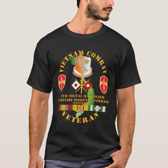 Armé - Vietnam Combat Vet w 69th Signal Bn DUI - U T Shirt (Framsida)