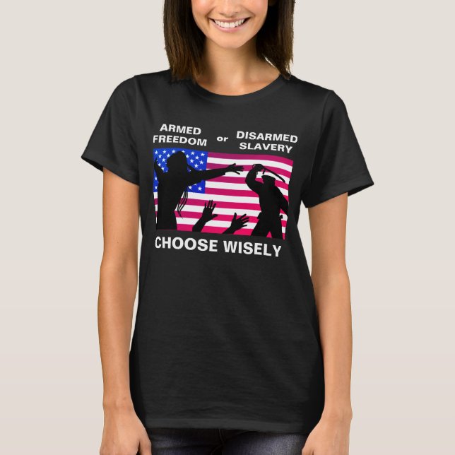Armed Freedom (mörk) T Shirt (Framsida)