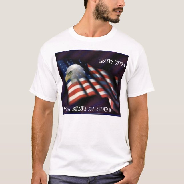 ARMÉFRU 2 TEE SHIRT (Framsida)