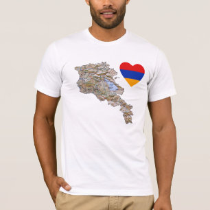 Armenien flaggahjärta och kartaT-tröja Tee
