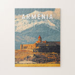 Armenien Illustration Travel Art Vintage Pussel<br><div class="desc">Armeniavektorgrafik - design. Armenien,  en gömt gem i Kaukasus,  är ett land med gamla kloster,  andningsrika bergslandskap och rikens kulturarv.</div>