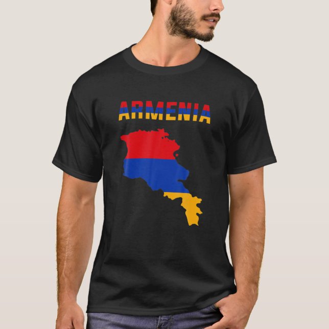 Armeniska Flagga i Karta i Armenien T Shirt (Framsida)