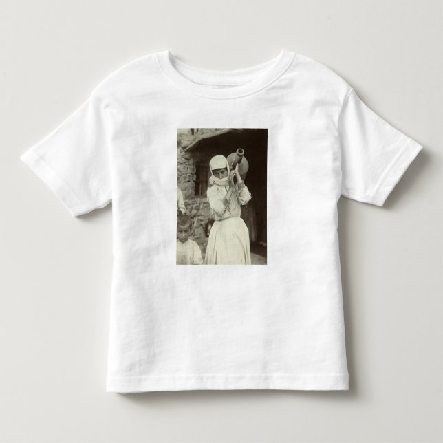 Armeniska land-tjejen, Yerevan Tee Shirt (Framsida)