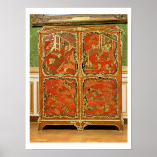 Armoire med fyra kinesiska, röda lackerpaneler e poster