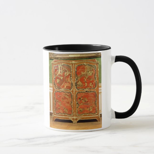 Armoiren med röd lacquer för Chinoiserie fyra Mugg (Höger)