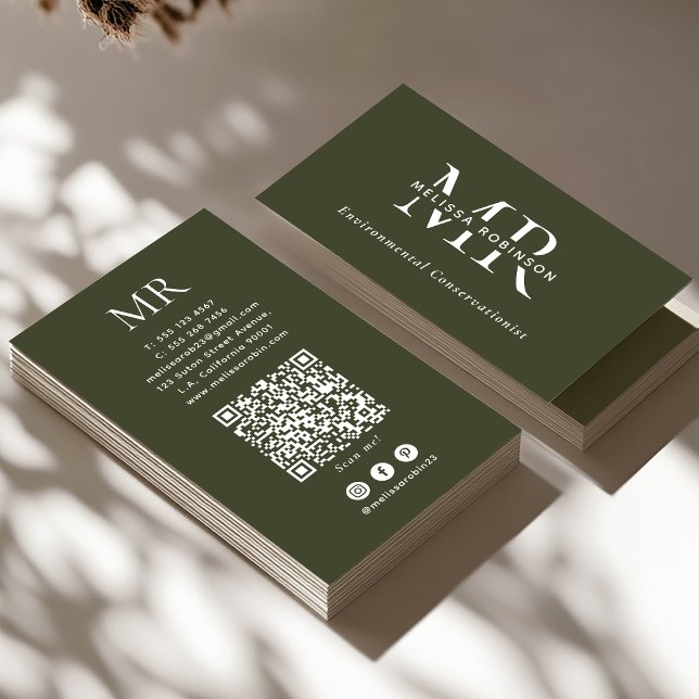 Army Green Monogram, QR-kod & Sociala medier Enkla Visitkort (Skapare uppladdad)