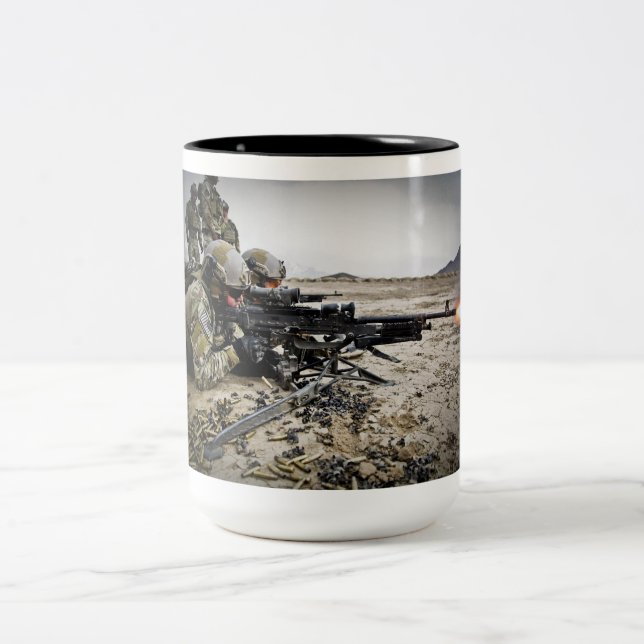 Army Rangers Lead the Way - Tvåtons Mugg (Center)