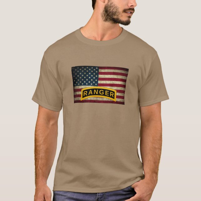 Army Skogsvaktare School - Amerikanska Flagga T Shirt (Framsida)