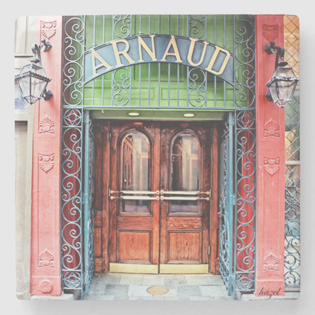 Arnauds restaurang Underlägg, Stenunderlägg (Framsidan)