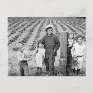 Arnold Family's New Farm - 1939 Vykort