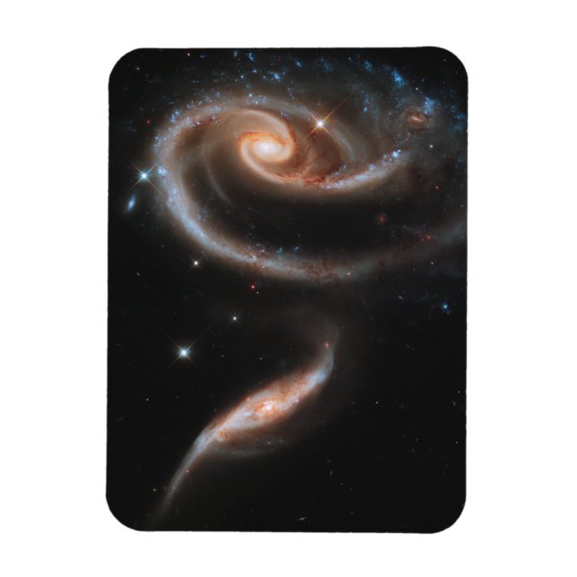 Arp 273 interagerande galaxer i Andromeda. Magnet (Vertikal)