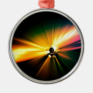 Arrangera ljus i abstrakt julgransprydnad metall