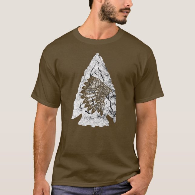 Arrowhad Hunting Native American Feather T Shirt (Framsida)