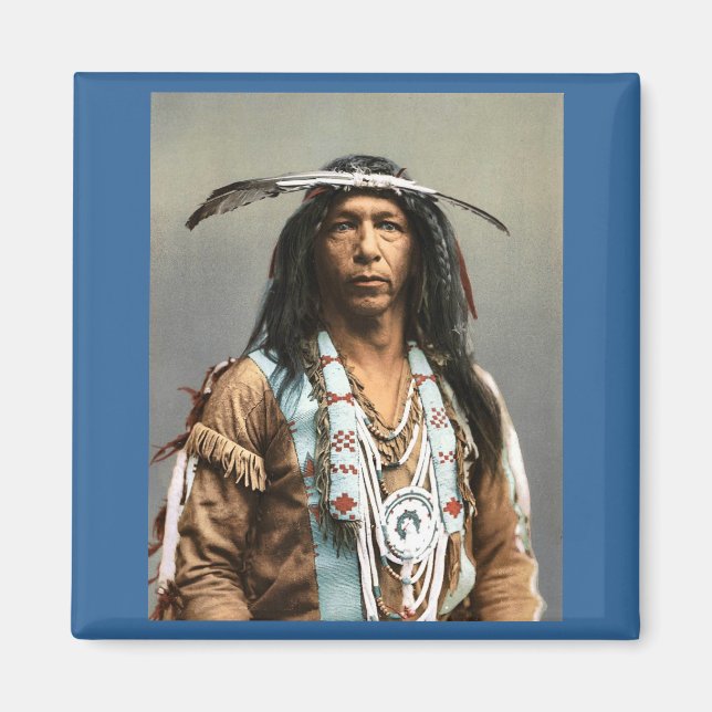 Arrowmaker - An Ojibwa Modig1903 Magnet (Framsidan)