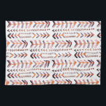 Arrowroot Geometric Watercolor Mönster Rosa Lila Kökshandduk<br><div class="desc">Dekorera ditt hem med den här handmålade geometriska pilen mönster kökshandduk. Gör en underbar uppvärmning,  födelsedag eller bröllop! Du kan anpassa den och även lägga till text. Kolla min butik för mycket mer färg och mönster!</div>