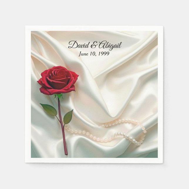 Årsdag Röd ros och pärlor på satängen Pappersservett (Framsidan)