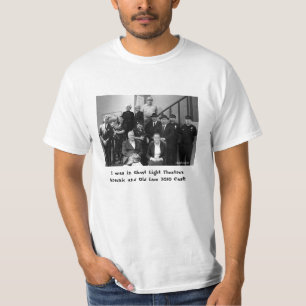 Arsenik och gammalt snöre t-shirt
