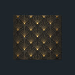Art Deco: Black Guld Elegance. Canvastryck<br><div class="desc">Art Deco Mönster. Sömlös svart bakgrund och guld bakgrund. Metalliska snäckor eller skalar snöre ornament. Minimalistisk geometrisk design. Vintage linjer. 1920-30-talets motiv. Lyxillustration av vintagen Rediscover Art Deco opulence med svarta och guld motiv i sömlös dekoration. Art Deco linjer uppåt, tidlös mönster av guld. 20-talet, inhägnad, deco, illustration, bakgrund, mönster,...</div>