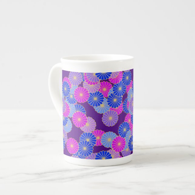 Art Deco blommönster - violett, blå och purpur Benporslin Mugg (Framsida vänster)