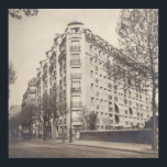 Art Deco byggnad i Paris, 1930-talet Poster<br><div class="desc">Art Deco byggnad i Paris,  Avenue des Chatillons,  1936</div>