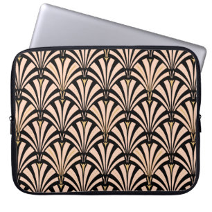 Art Deco fläkt mönster - persika på svart Laptop Sleeve