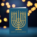Art Deco Hanukkiah Menorah Lycklig Hanukkah Helgkort<br><div class="desc">Önskar vänner och familj "Lycklig Hanukkah" med detta konst deco inspirerade till hanukkiah,  med redigerbar färg av både menorah och bakgrunden. Foto tillval inuti.</div>