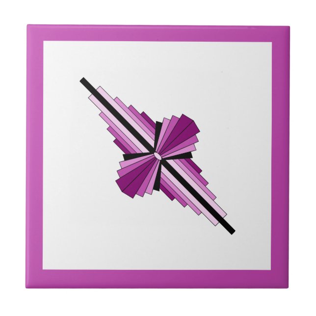 Art deco inslag i hallon och rosa kakelplatta (Framsidan)